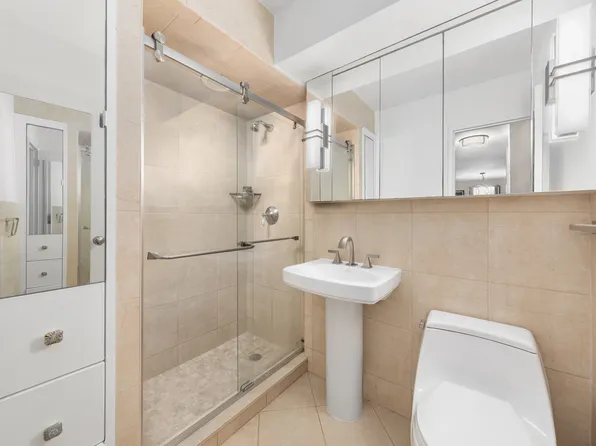505 East 79th Street 7L image 9 of 9