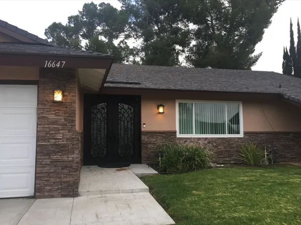16647 Nearview Dr, Santa Clarita, CA 91387