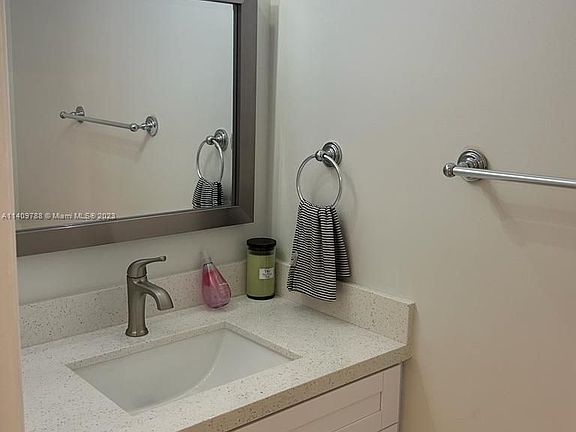 4th image of 3803 Tree Top Dr Unit 3803