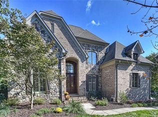 1325 Wendover Park Ln, Charlotte, NC 28211