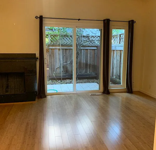 917 Hough Ave #9 — Photo 37