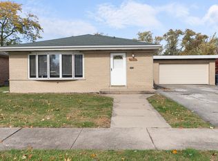 900 E 166th Pl, South Holland, IL
