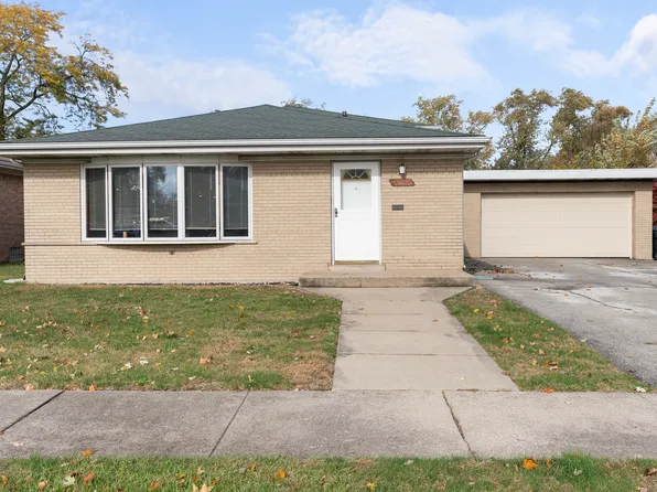900 E 166th Pl, South Holland, IL 60473