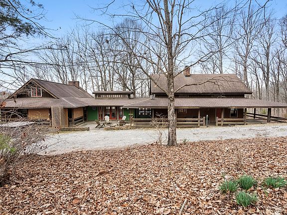 3rd image of 5215 Backbone Ridge Rd