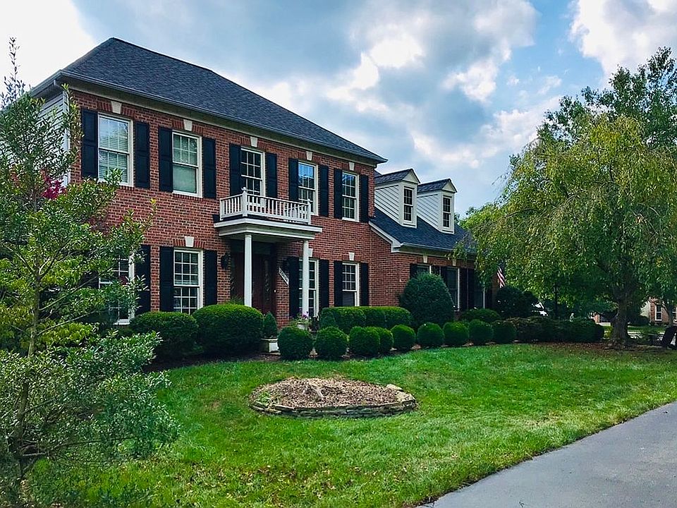 2nd image of 20404 Brightwater Pl