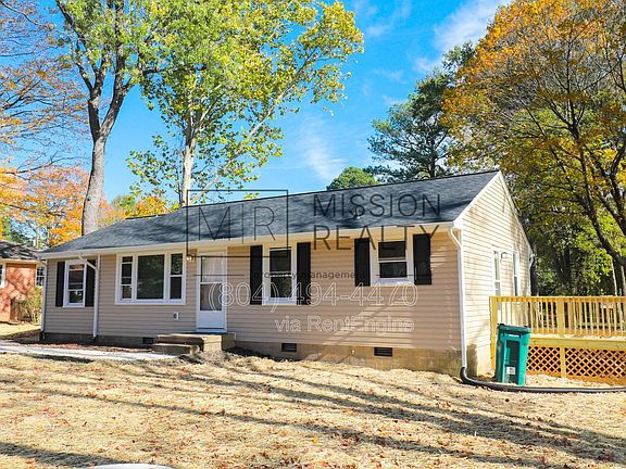 3rd image of 7509 Montrose Ave