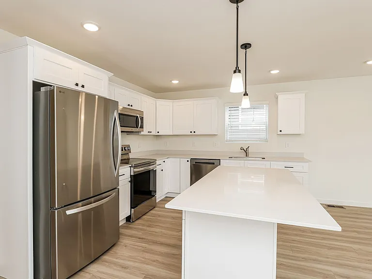 1910 Constantine Ct — Photo 13