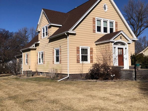 308 Michener St, Wakefield, NE 68784