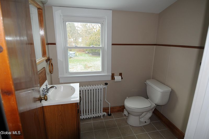 4th image of 2 Arden Road