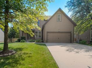 15965 W 159th Ter, Olathe, KS 66062