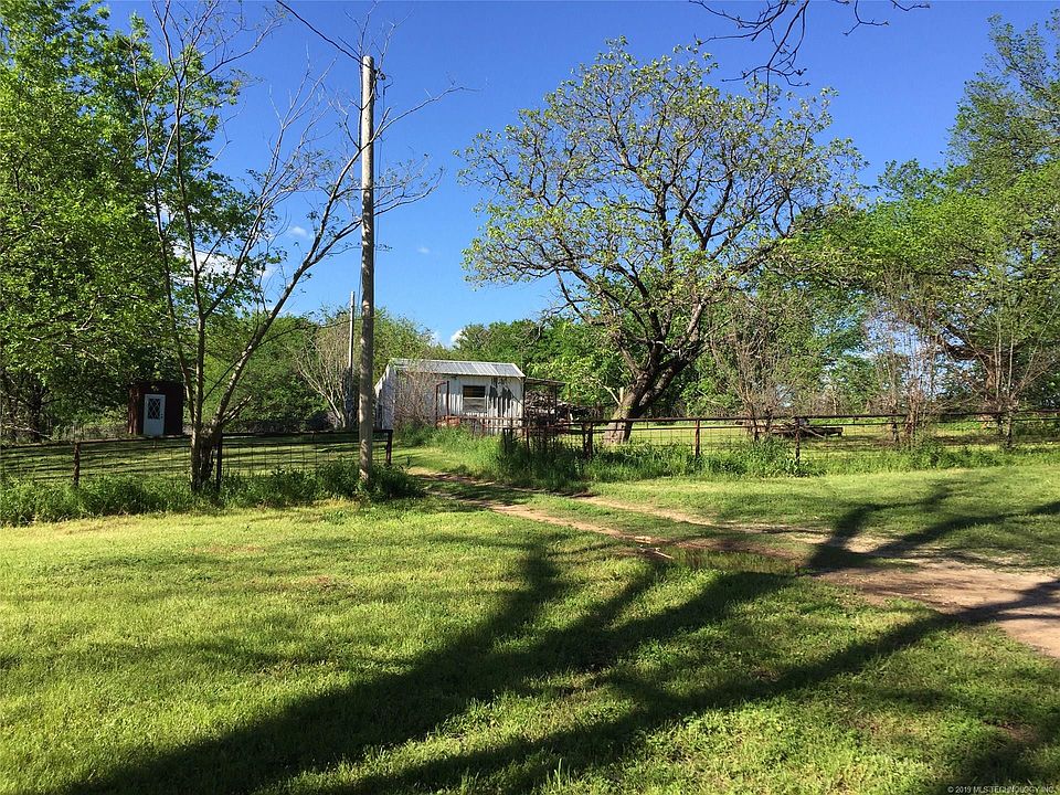 2nd image of 19138 Powell Rd