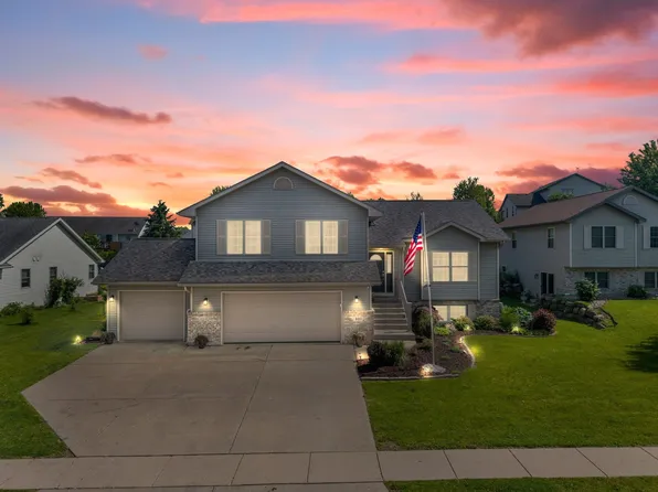 301 Melissa Ln, Cottage Grove, WI 53527