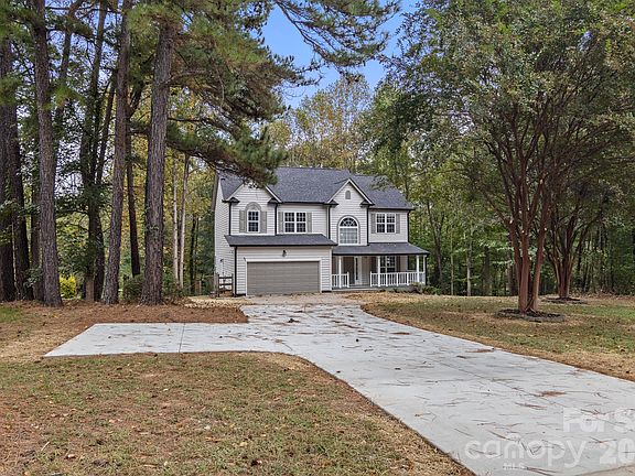 2nd image of 139 Scarlet Tanager Rd