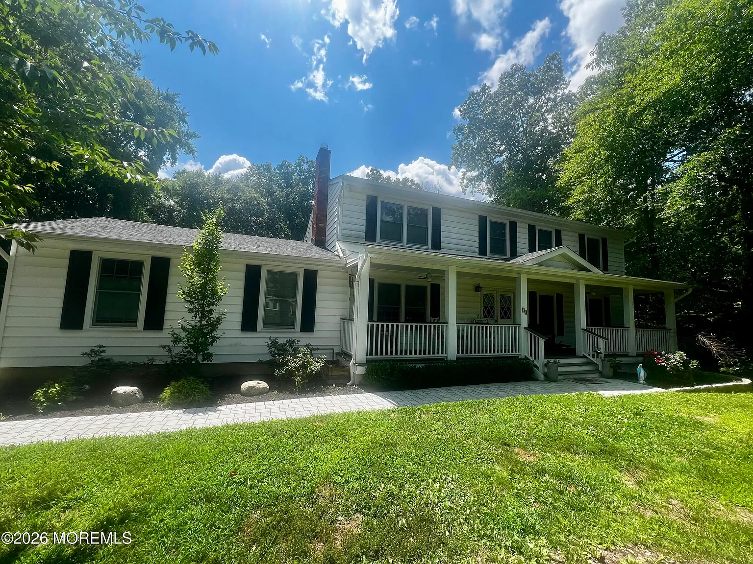 5 bed, 2160 sqft, $6,700 — Photo 4