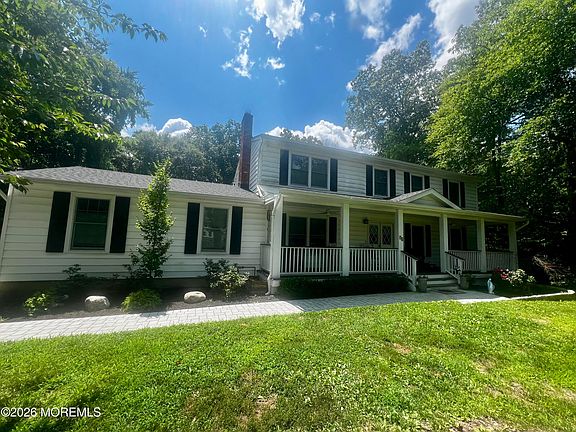 4th image of 92 Quail Ln