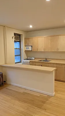 Rented by Level Group | media 14