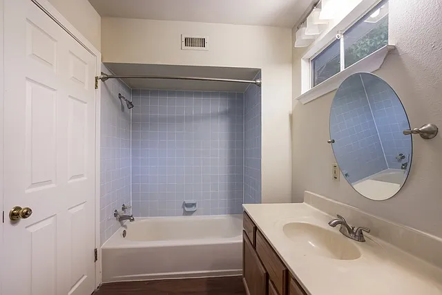 824 Terrell Rd — Photo 13