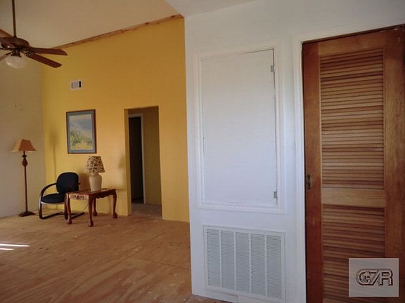 4th image of 1348 Bahama Ln