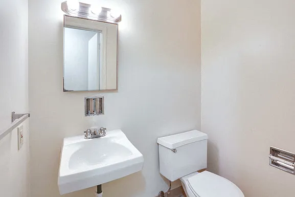 Townhouse - Half Bath