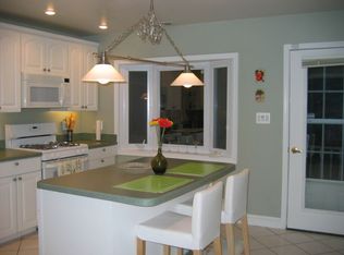 404 Woodland Rd, Gaithersburg, MD 20877