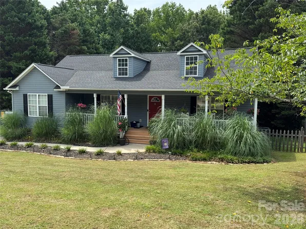 563 Menzies Dr, Rock Hill, SC 29730