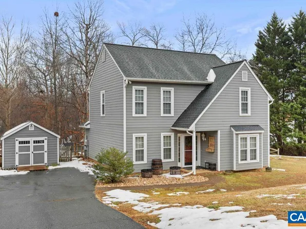 1573 Stoney Creek Dr, Charlottesville, VA 22902