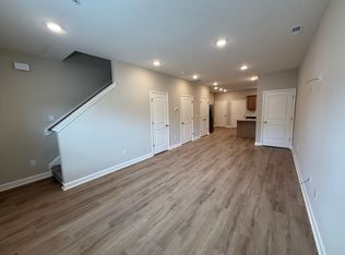 123-133 S 5th St, Spring Lake, NC 28390