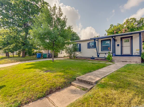 1534 W LULLWOOD AVE, San Antonio, TX 78201