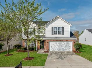 8502 Appledale Dr, Charlotte, NC 28262