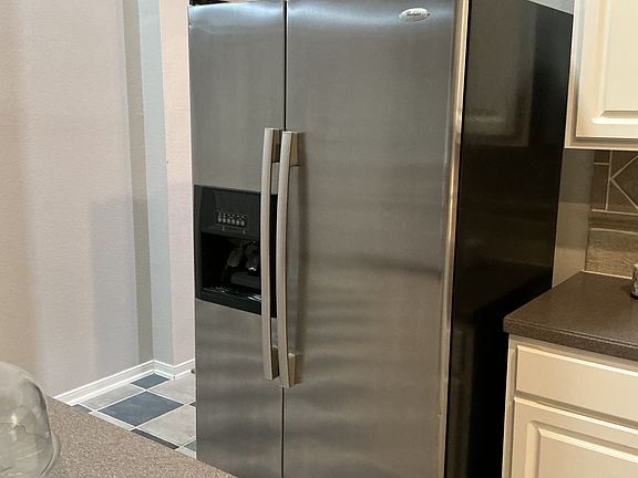 5th image of 2206 Hannah Ln