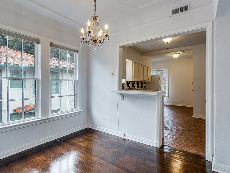4526 Fairway St — Photo 8