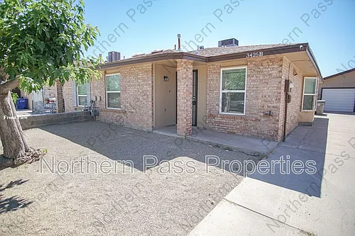 3425 Risner Pl #B Photo 1