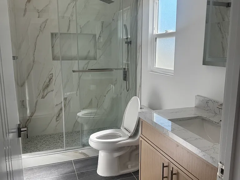 11131 Faye Ave #A — Photo 2