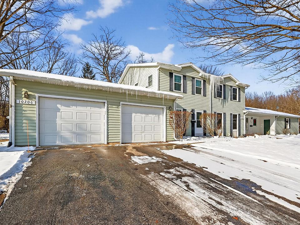 1st image of 10206 Cricklewood Ct