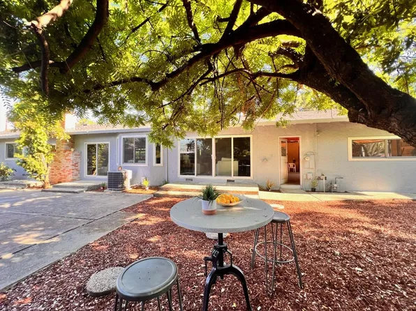 675 Almond Ave, Los Altos, CA 94022