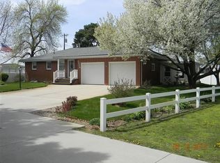 2576 3rd Ave, Columbus, NE 68601