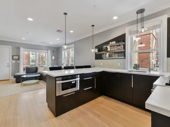 235 Dorchester St #2, South Boston, MA 02127