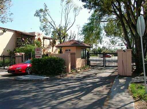 2nd image of 10790 N Kendall Dr