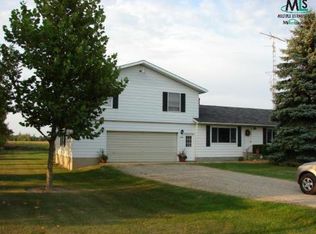 3103 E Deckerville Rd, Deckerville, MI 48427