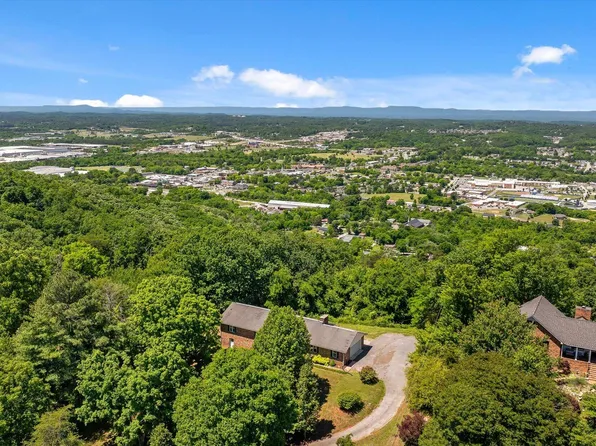 1653 Clearview Dr, Ringgold, GA 30736