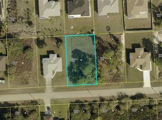 3306 27th St SW, Lehigh Acres, FL 33976
