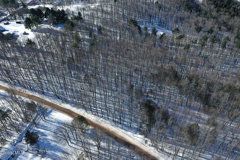 5th image of L37.1 Steiglitz Road
