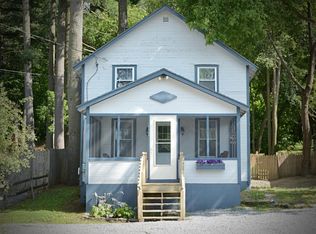 912 E Lakeshore Dr, Colchester, VT 05446