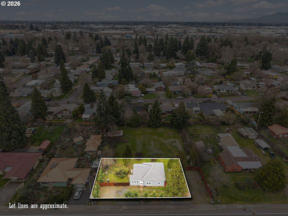 2nd image of 3315 W 18th Ave