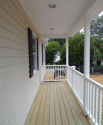 4th image of 2813 Goolsby Ave