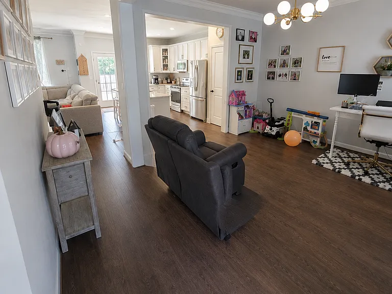 157 Wineberry Way #1 — Photo 2