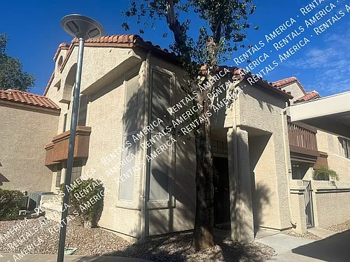 839 S Westwood St Photo 1