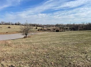 8801 Swartz Rd, Edwardsville, KS 66111