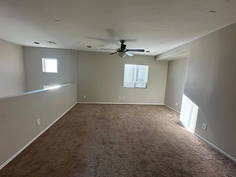 10573 Danielson Ave — Photo 13