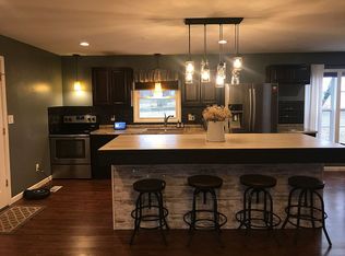 534 Brian St, Elnora, IN 47529